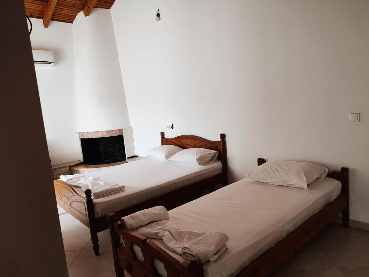 Petros Rooms Himara Szoba fotó