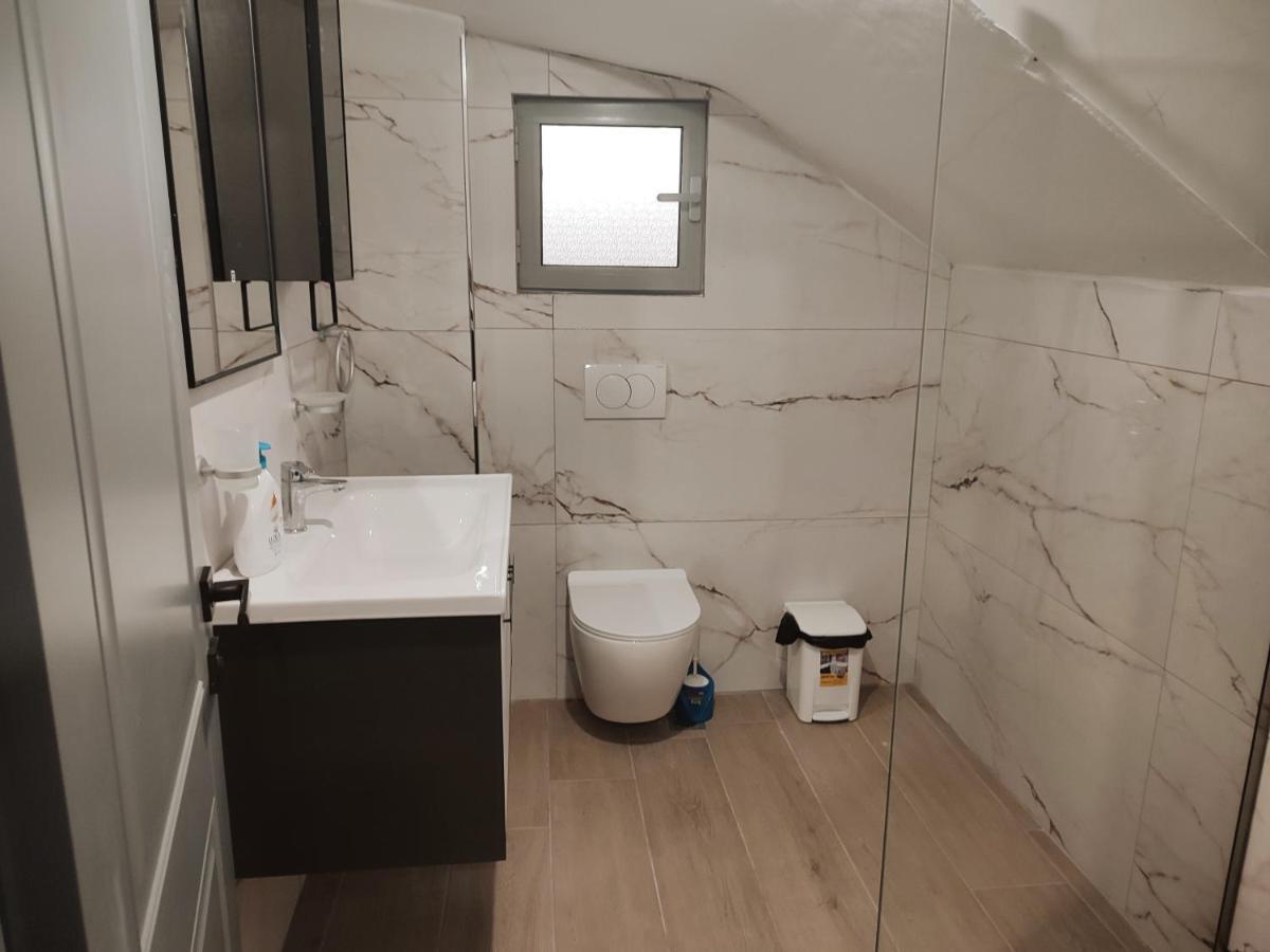 Petros Rooms Himara Szoba fotó