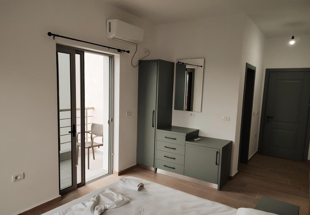 Petros Rooms Himara Kültér fotó