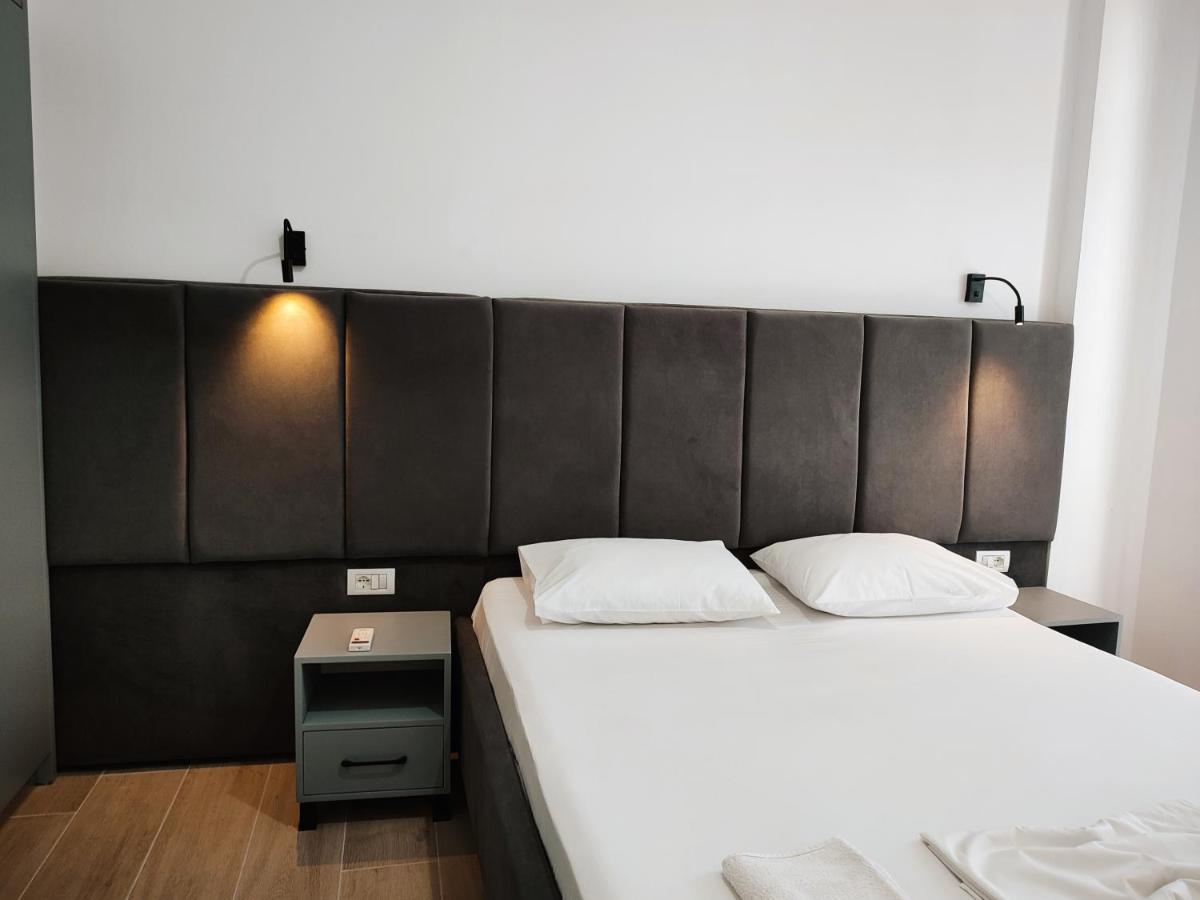 Petros Rooms Himara Kültér fotó