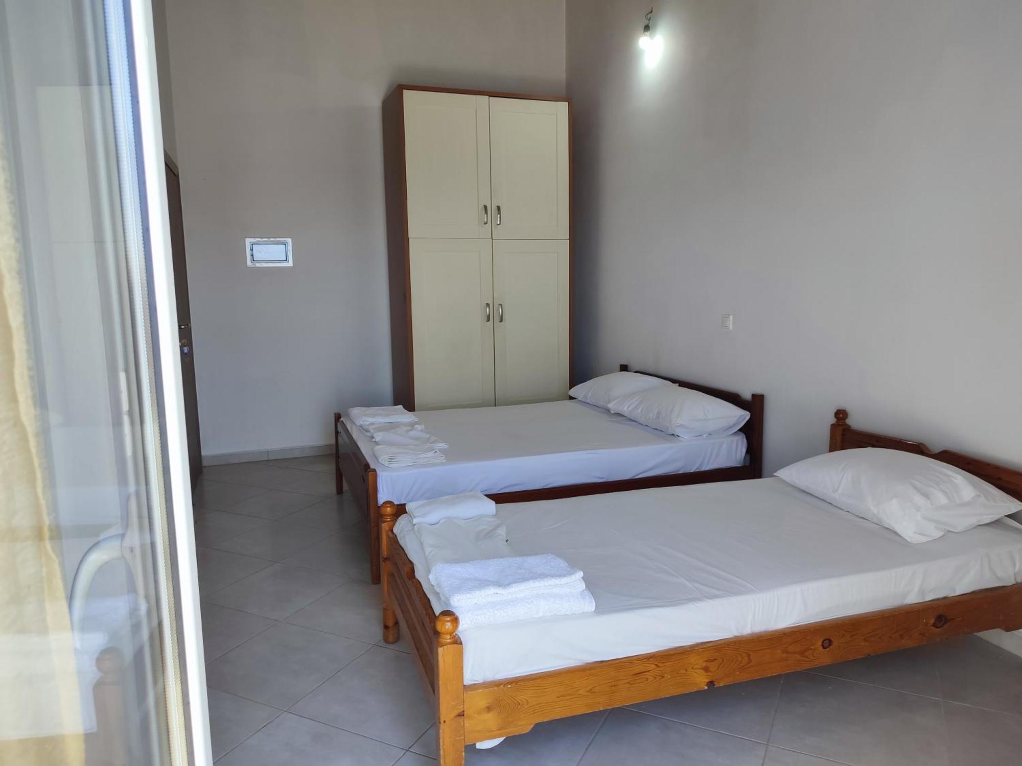 Petros Rooms Himara Szoba fotó