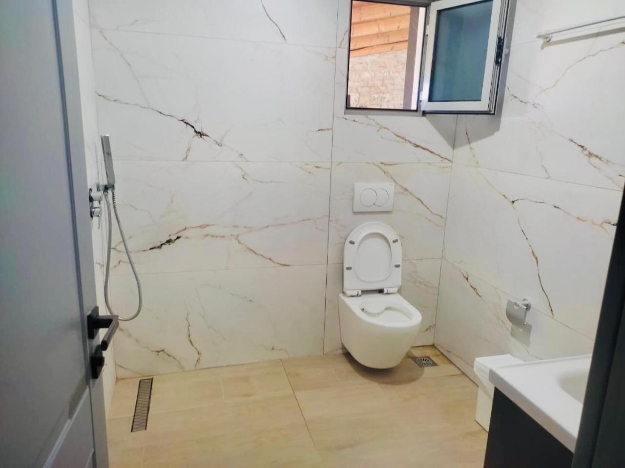 Petros Rooms Himara Kültér fotó