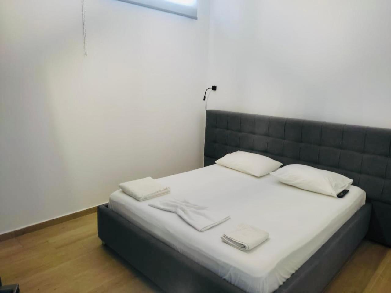 Petros Rooms Himara Kültér fotó