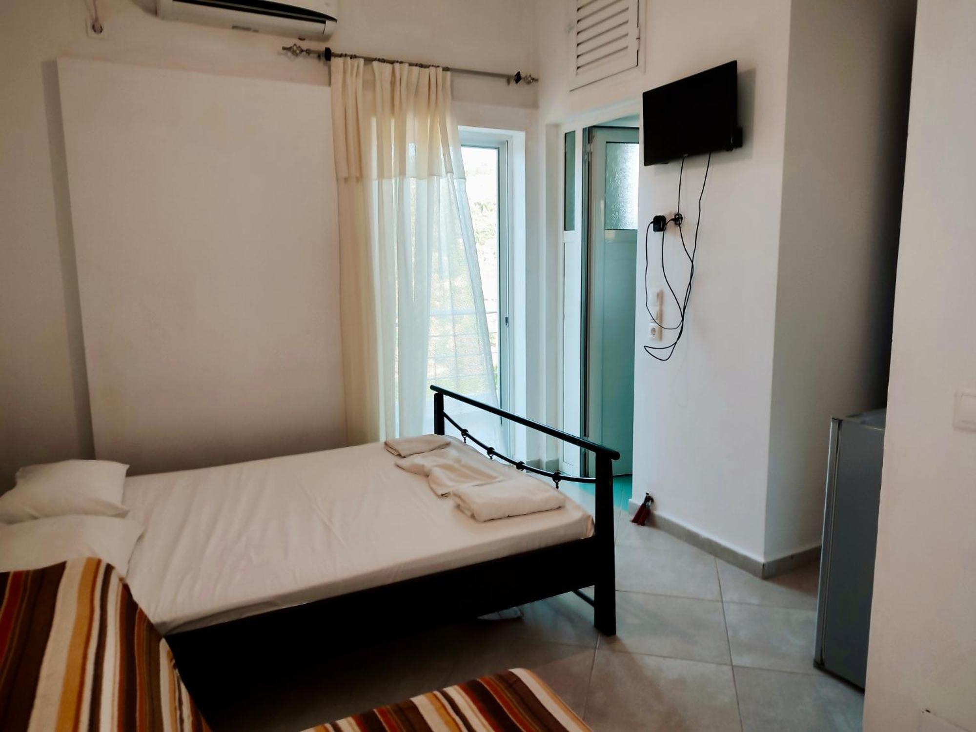 Petros Rooms Himara Kültér fotó