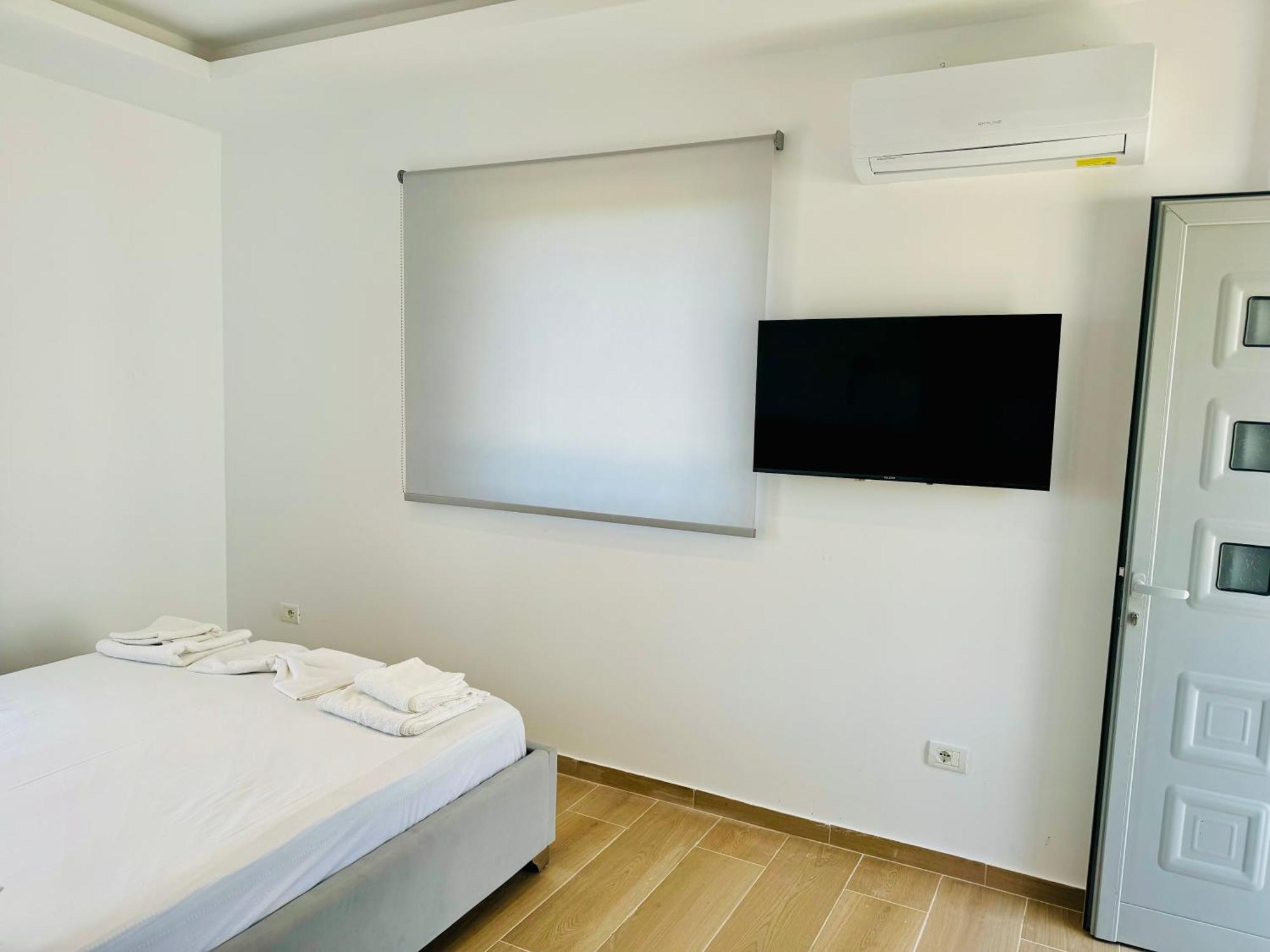 Petros Rooms Himara Kültér fotó